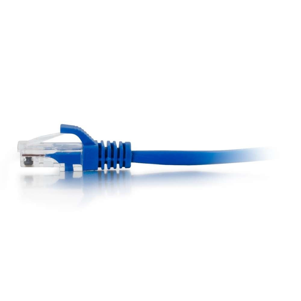 Cables to Go 15206 14ft (4.25m) Cat5e Snagless Unshielded (UTP) Ethernet Network Patch Cable - Blue
