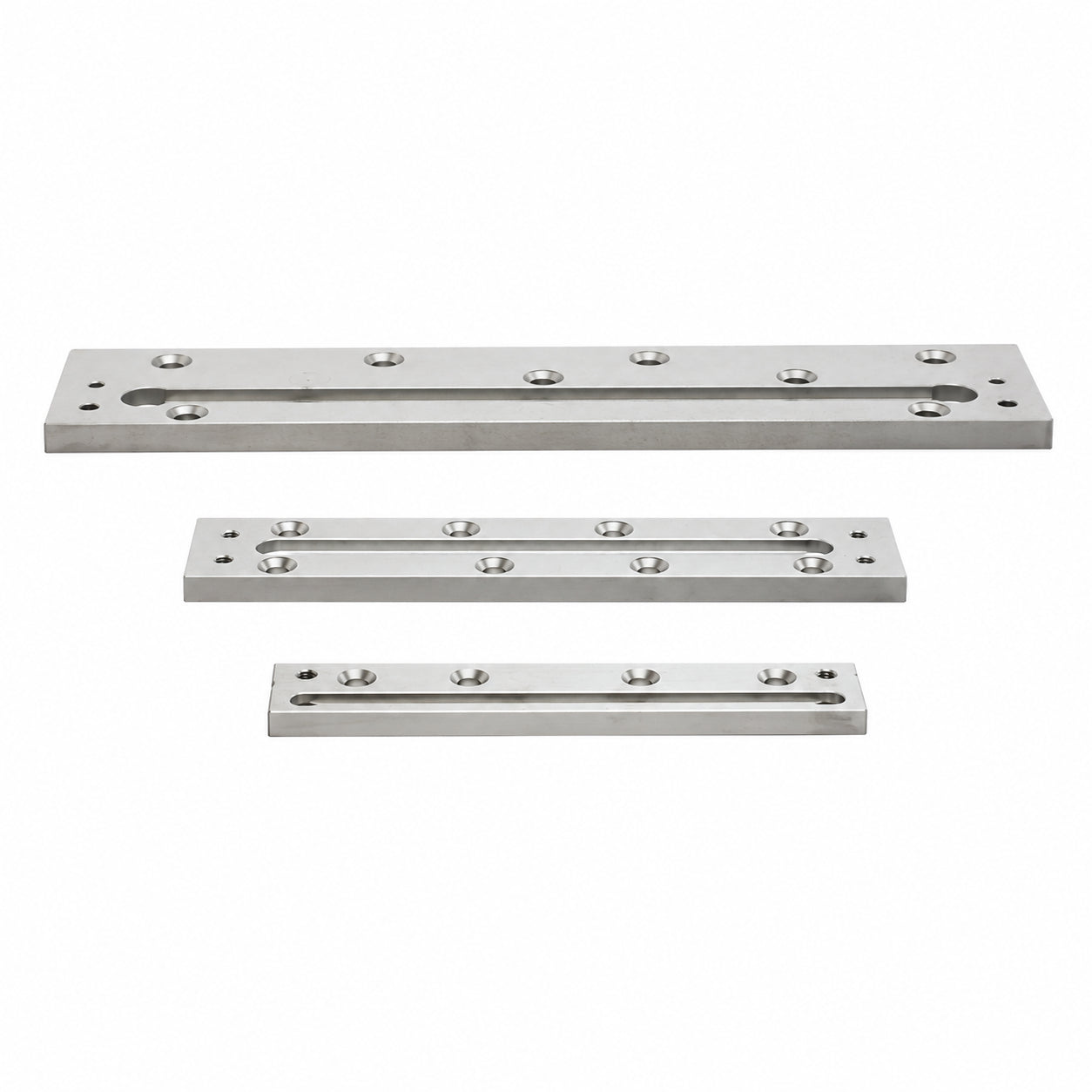 Securitron CWB-32CL Concrete / Wood Bracket M32, Clear Anodized